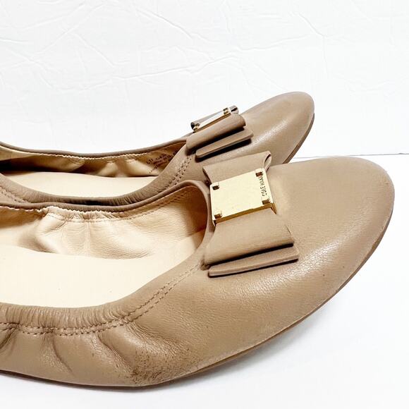 COLE HAAN WOMENS CLOSED TOE BALLET FLATS BEIGE SIZE 8 - Picture 5 of 7
